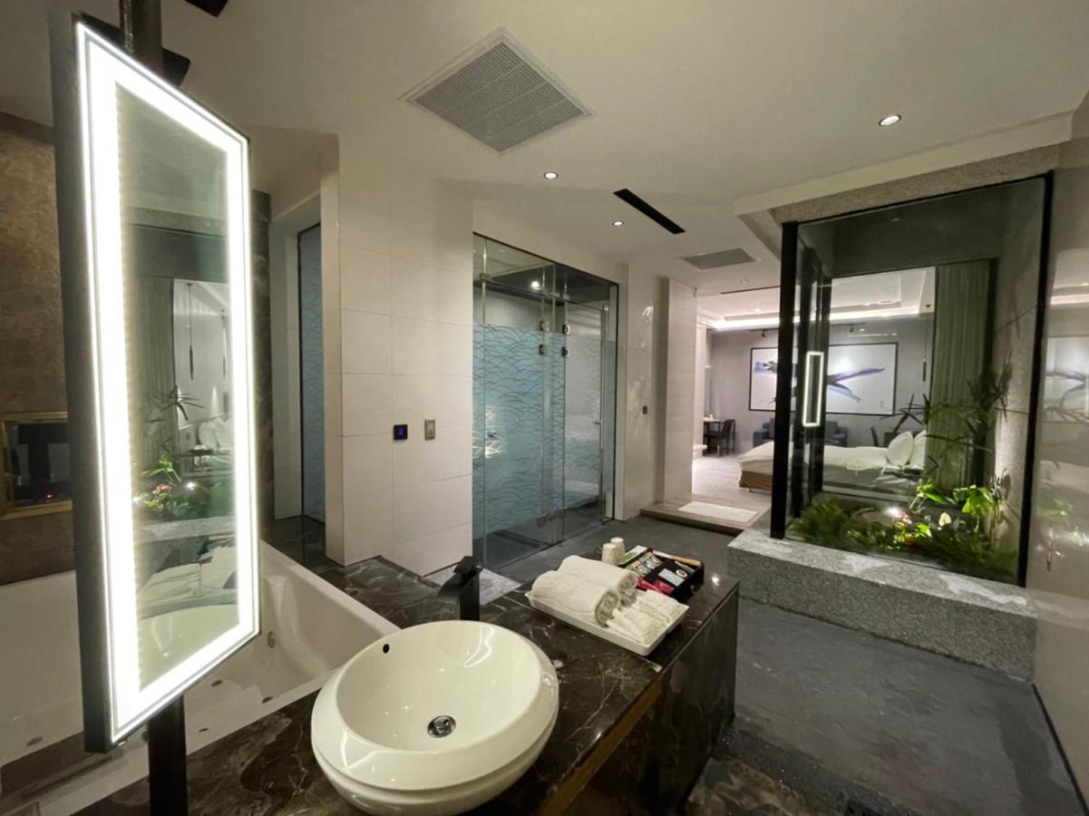 טאויואן Minimalist Fashion Motel מראה חיצוני תמונה