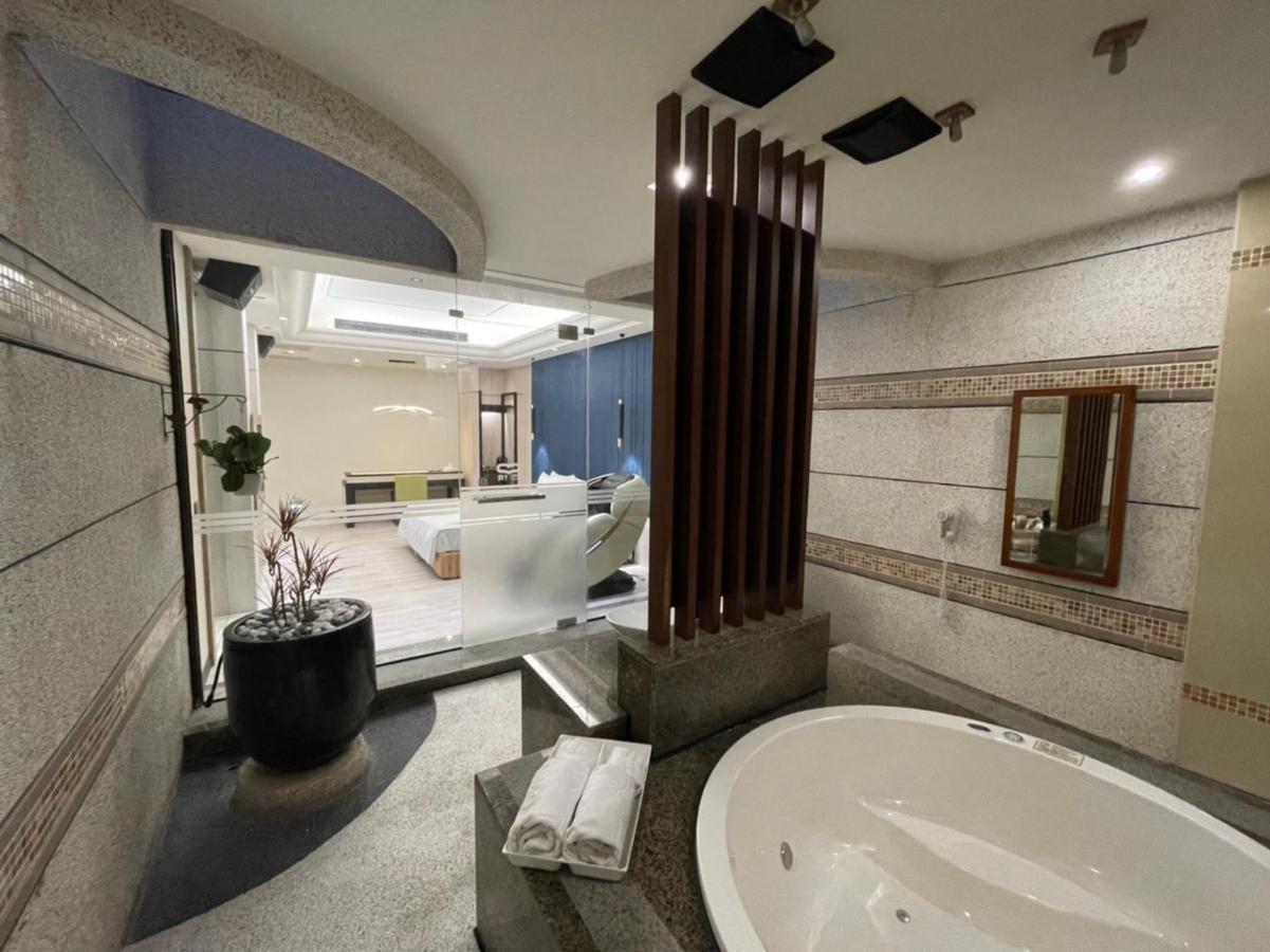 טאויואן Minimalist Fashion Motel מראה חיצוני תמונה