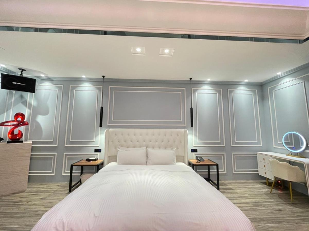 טאויואן Minimalist Fashion Motel מראה חיצוני תמונה